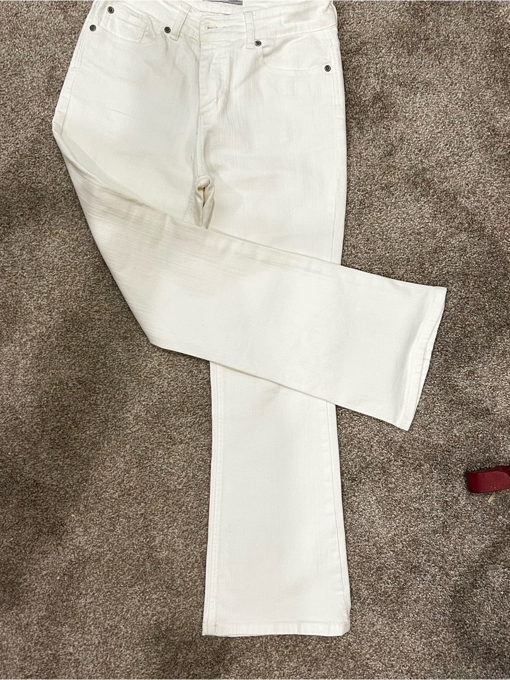 Chico's White Boot-Cut Jeans size 0.5